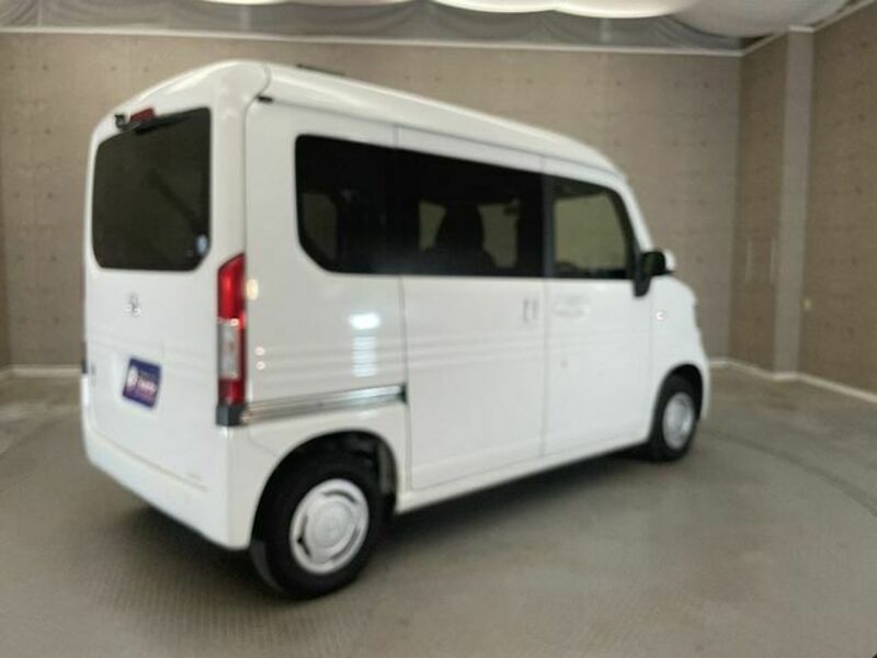 N-VAN