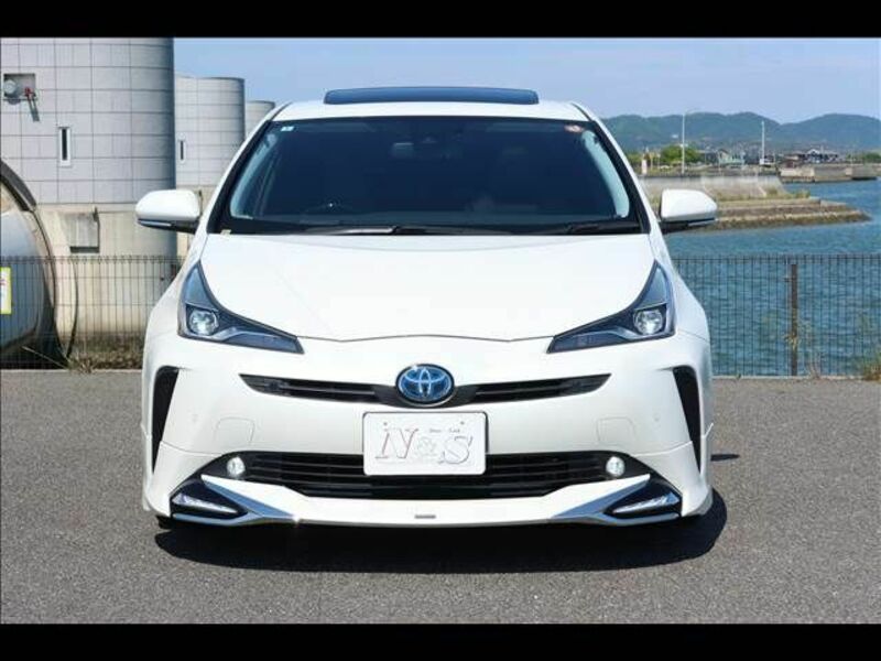 PRIUS-1