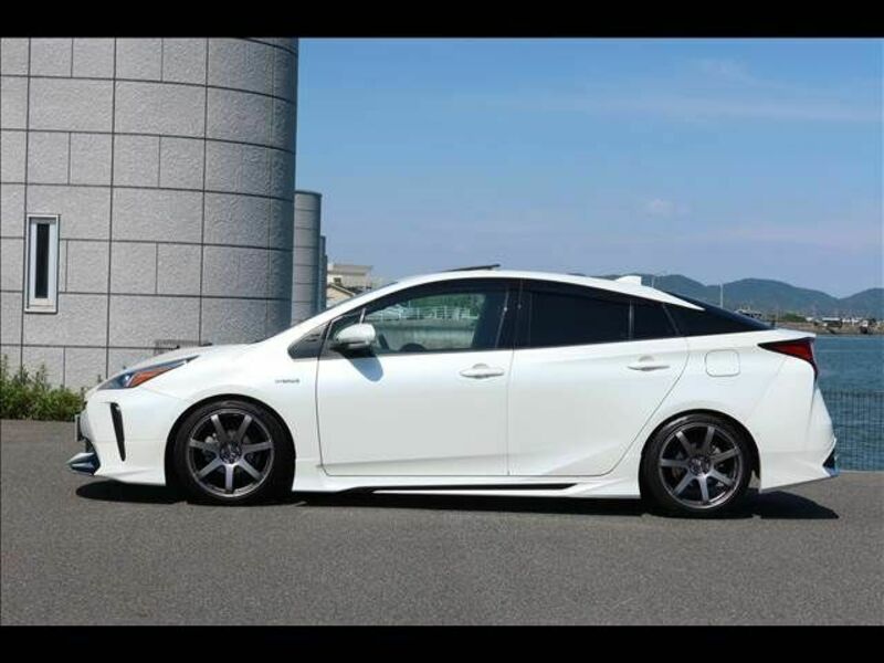 PRIUS-2