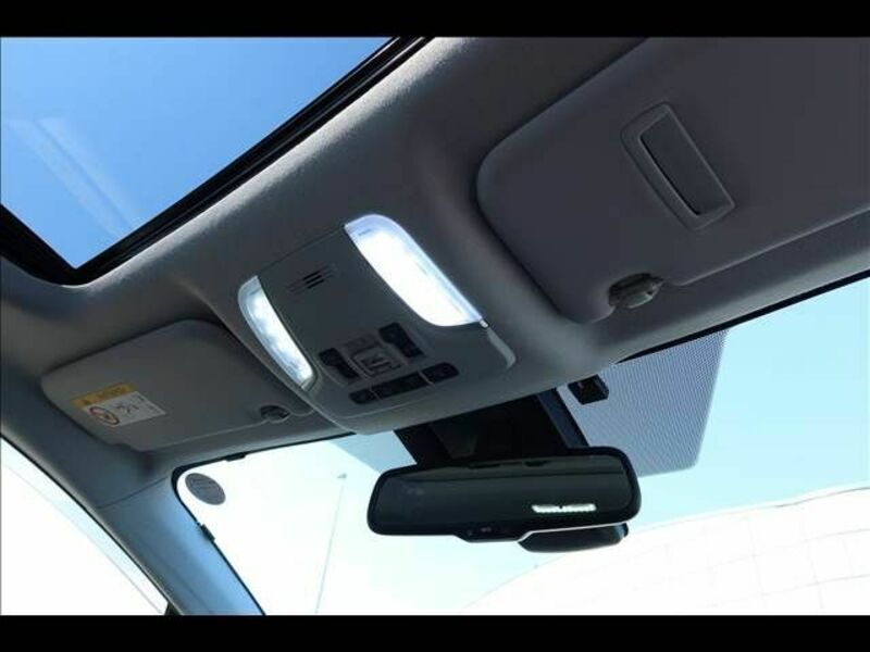 PRIUS-28