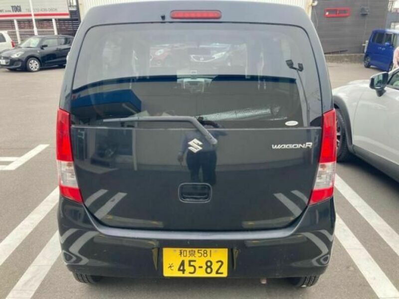 WAGON R