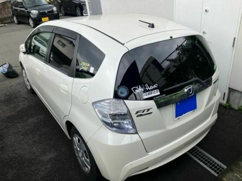 FIT HYBRID
