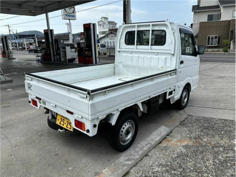 CLIPPER TRUCK