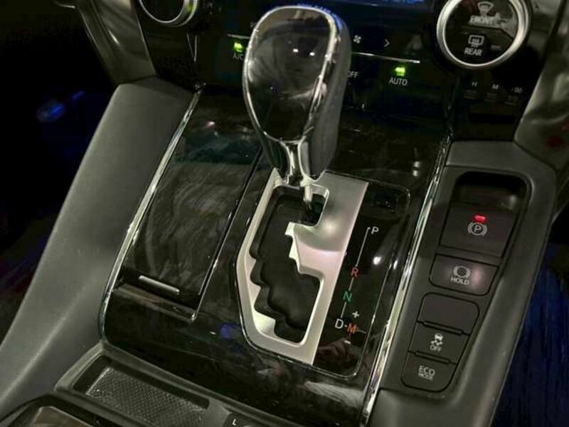 ALPHARD-11