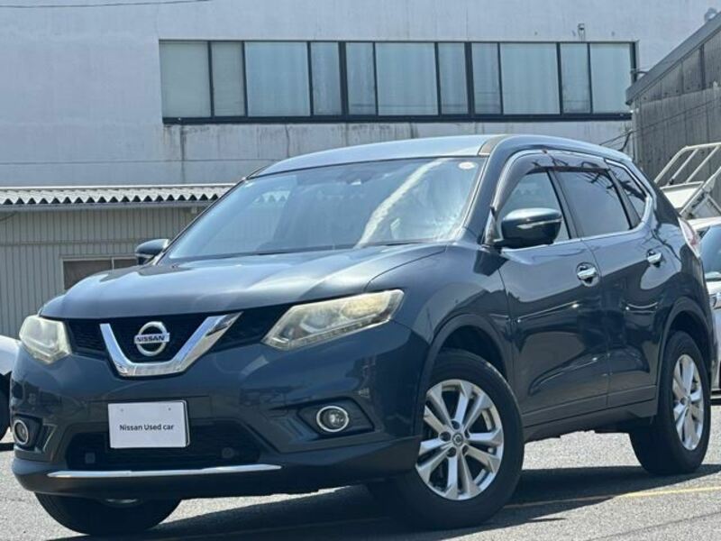 X-TRAIL