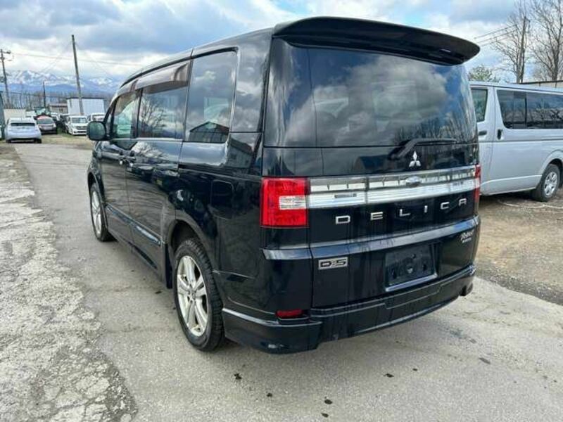 DELICA D5