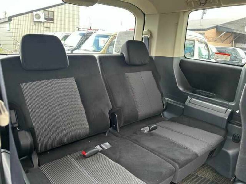 DELICA D5