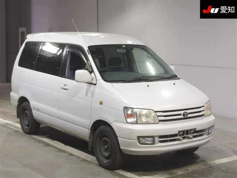 TOYOTA TOWNACE NOAH