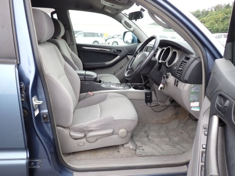 HILUX SURF