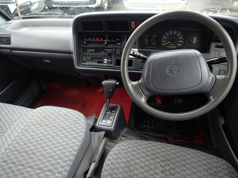 HIACE VAN