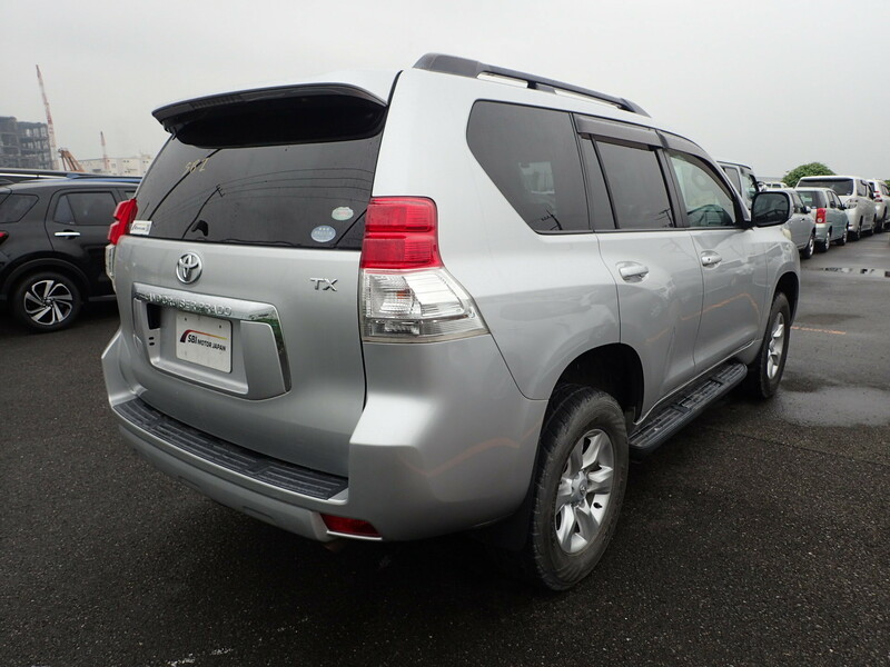 LAND CRUISER PRADO-3