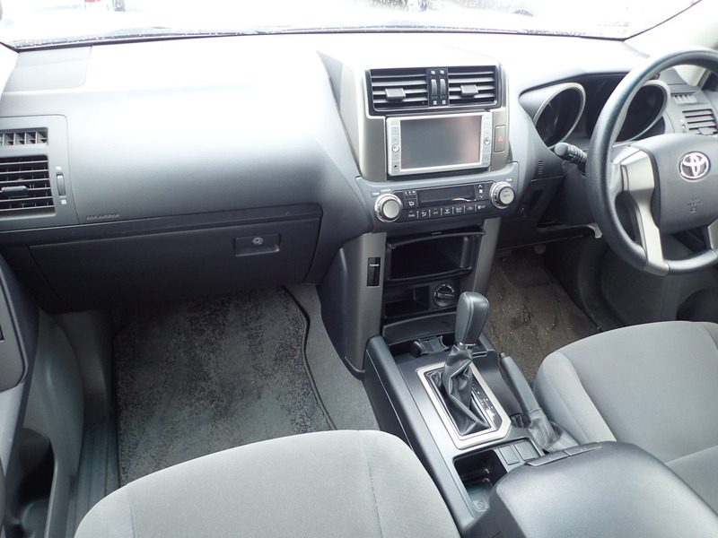LAND CRUISER PRADO-6