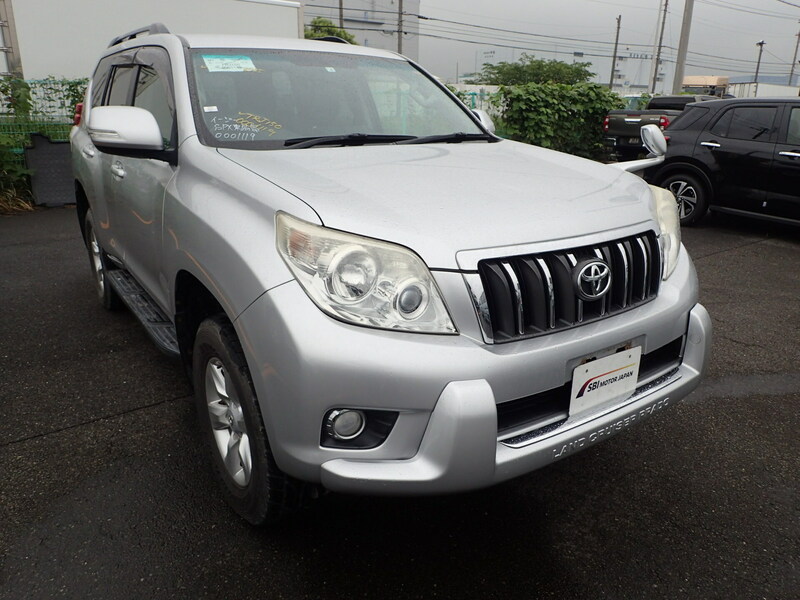 LAND CRUISER PRADO-4