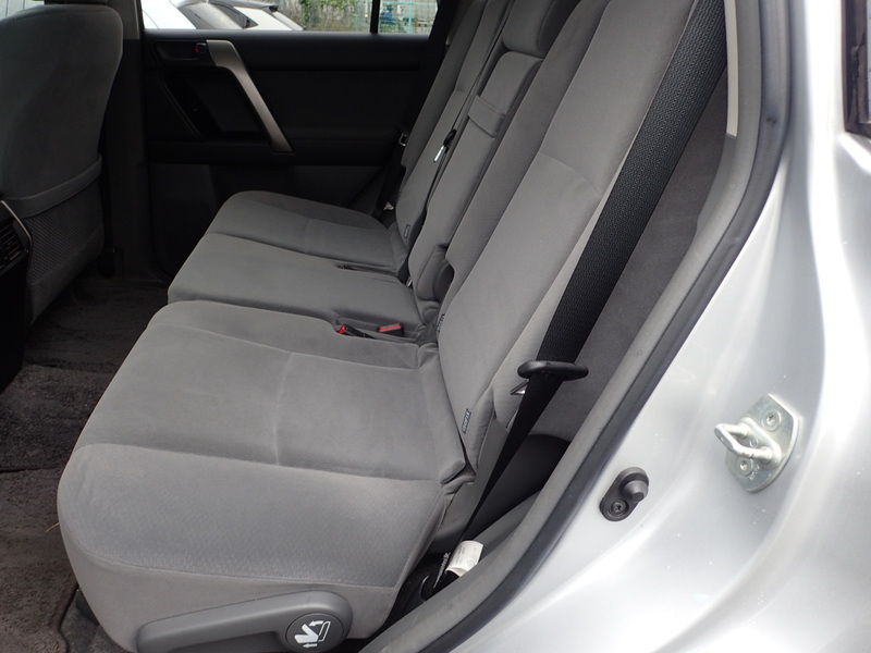 LAND CRUISER PRADO-11