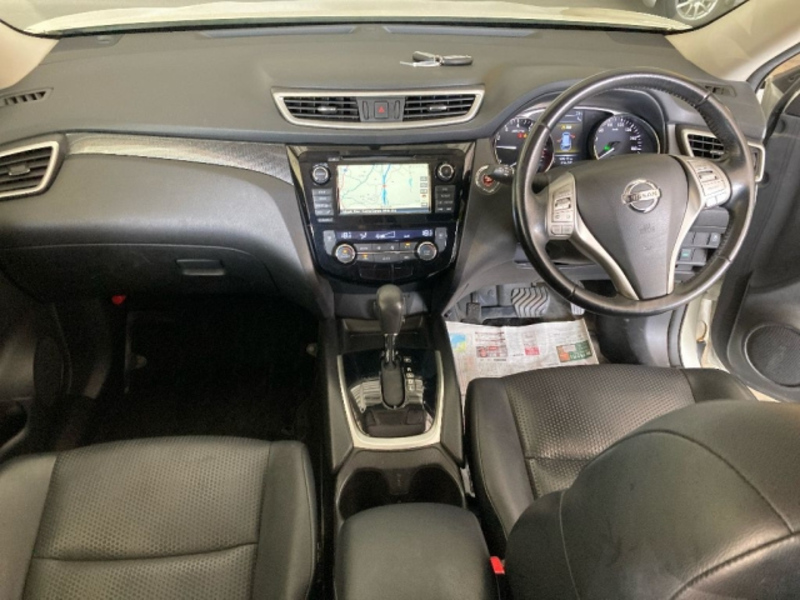 X-TRAIL