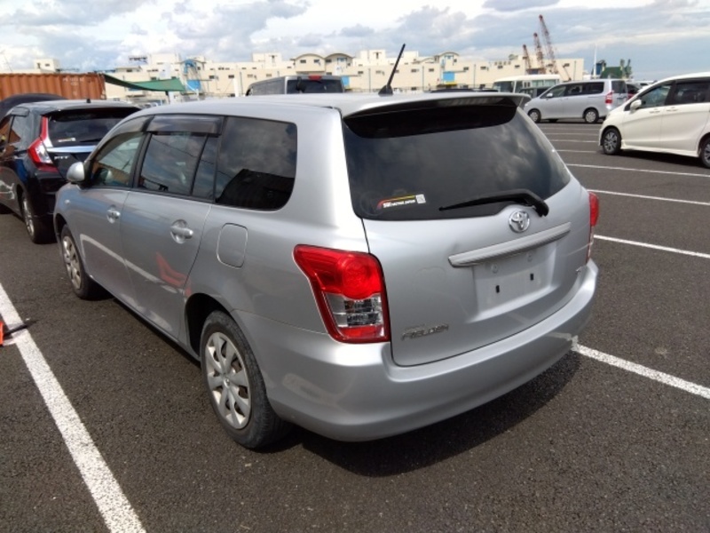 COROLLA FIELDER