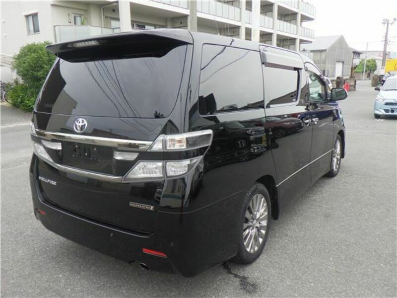 VELLFIRE-3