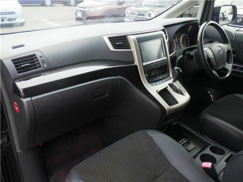 VELLFIRE-5