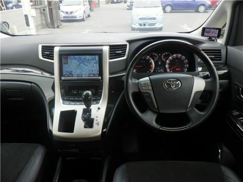 VELLFIRE-6