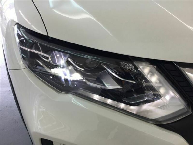X-TRAIL-38