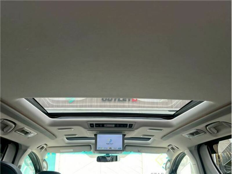 VELLFIRE-7