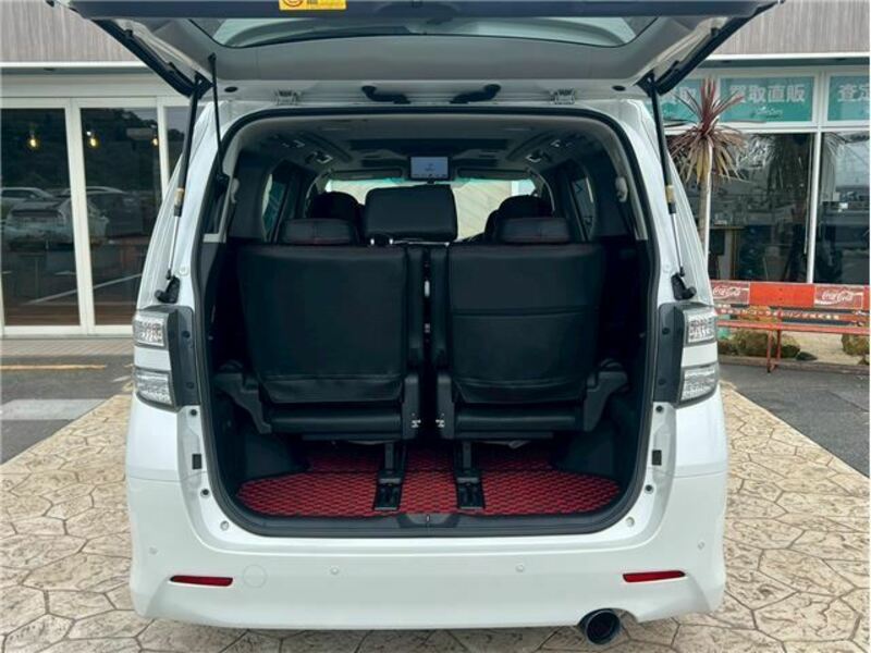 VELLFIRE-29
