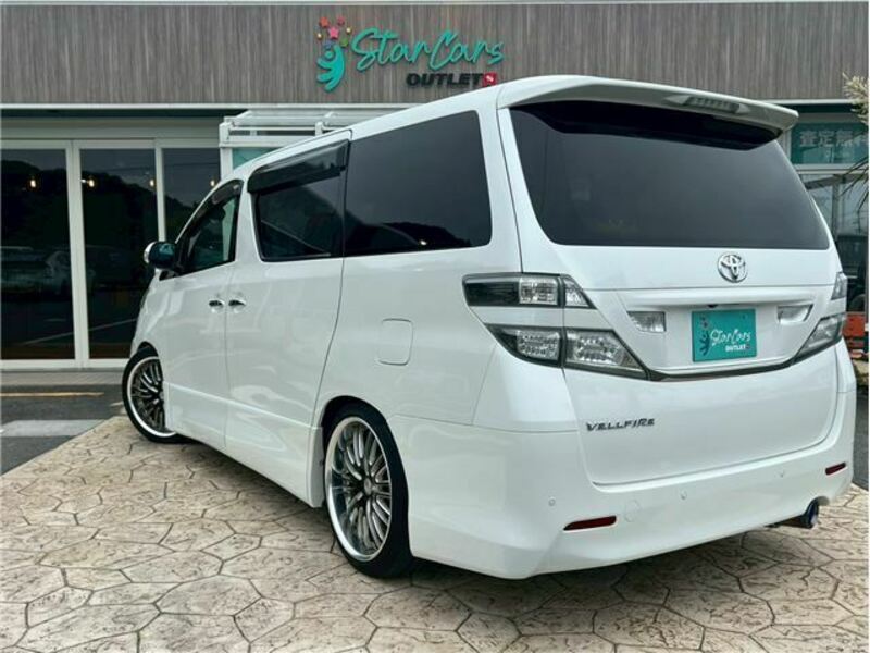 VELLFIRE-33