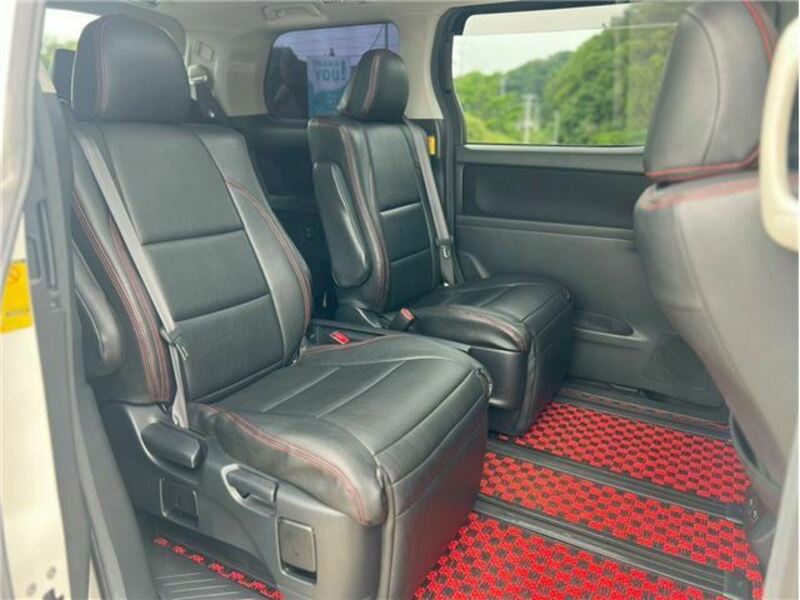 VELLFIRE-46