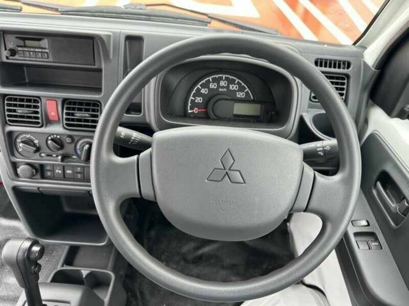 MINICAB TRUCK