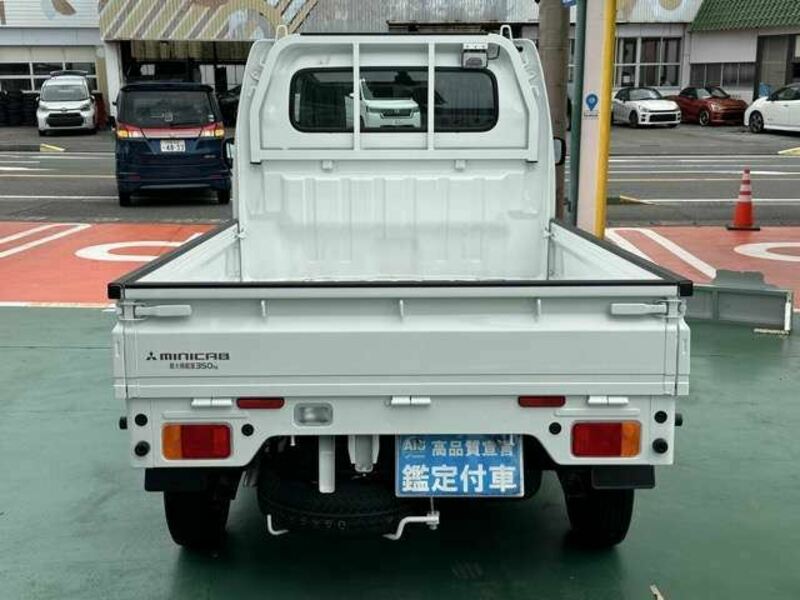 MINICAB TRUCK