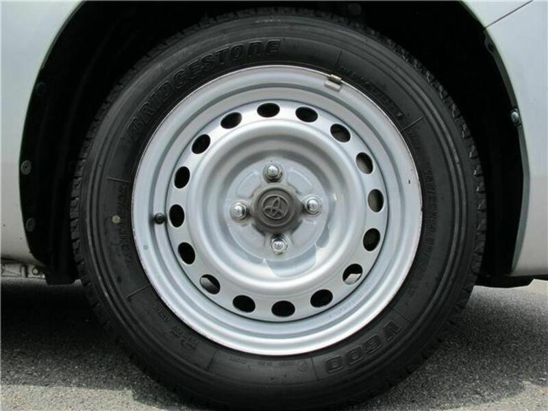 SUCCEED VAN