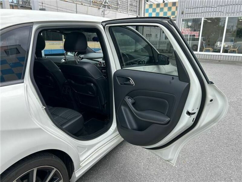 B-CLASS