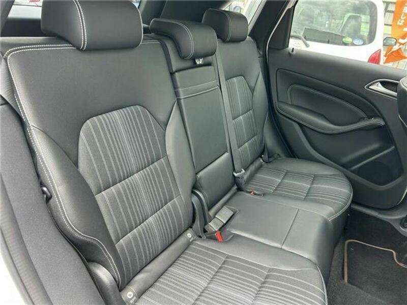 B-CLASS
