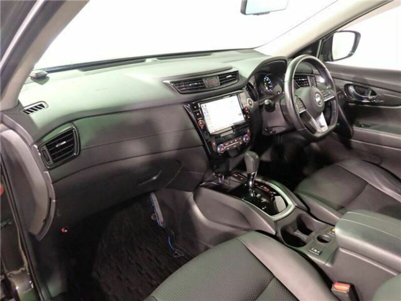 X-TRAIL-29