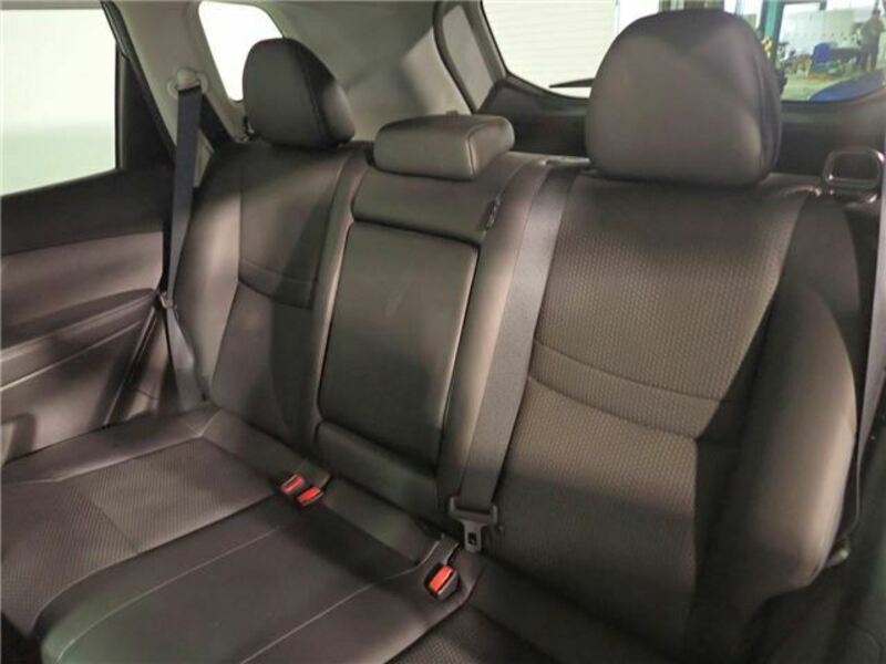 X-TRAIL-31