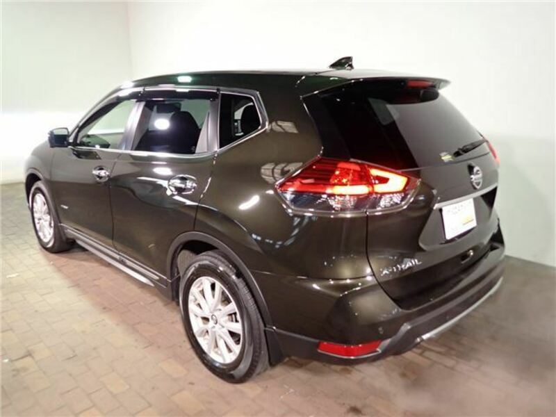 X-TRAIL-39