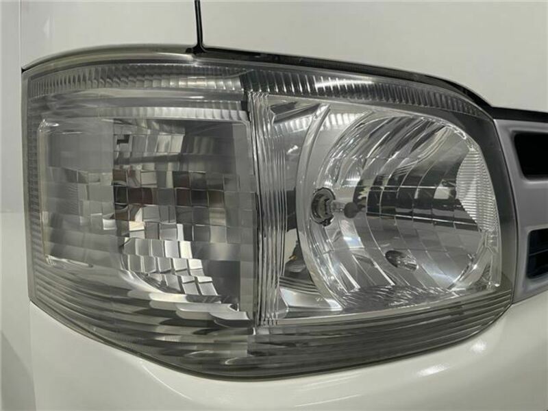 HIACE VAN-32