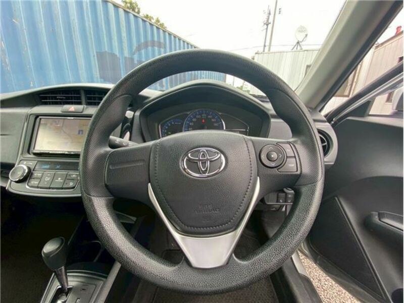 COROLLA AXIO