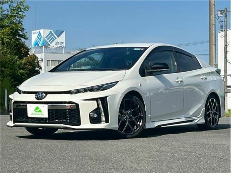 PRIUS PHV