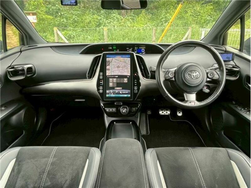 PRIUS PHV