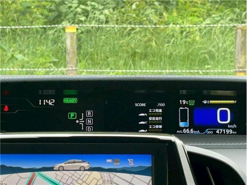 PRIUS PHV