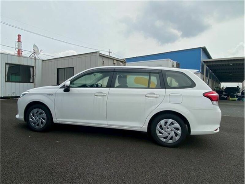 COROLLA FIELDER