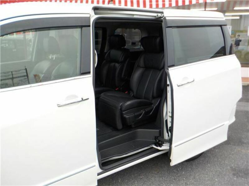 ELGRAND-12