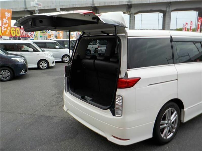 ELGRAND-14