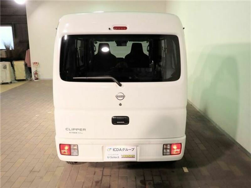 CLIPPER VAN-1