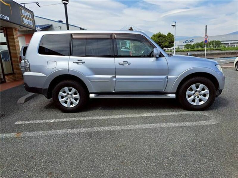 PAJERO