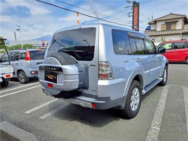 PAJERO