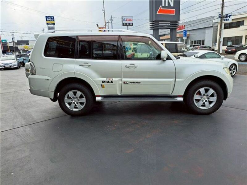 PAJERO