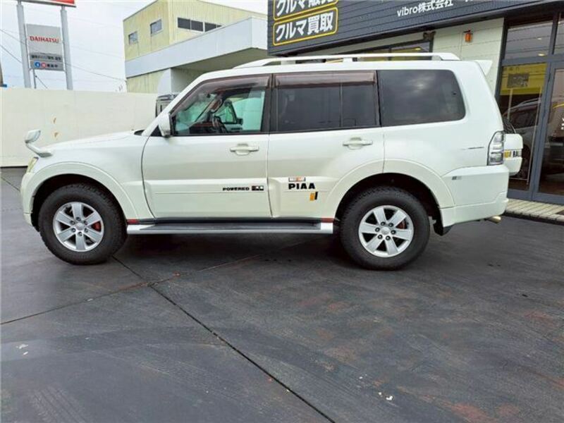 PAJERO