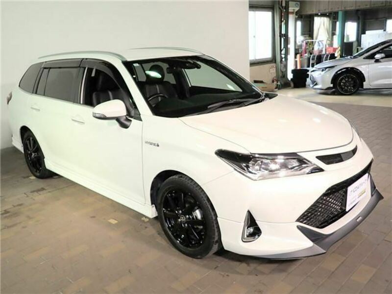 COROLLA FIELDER